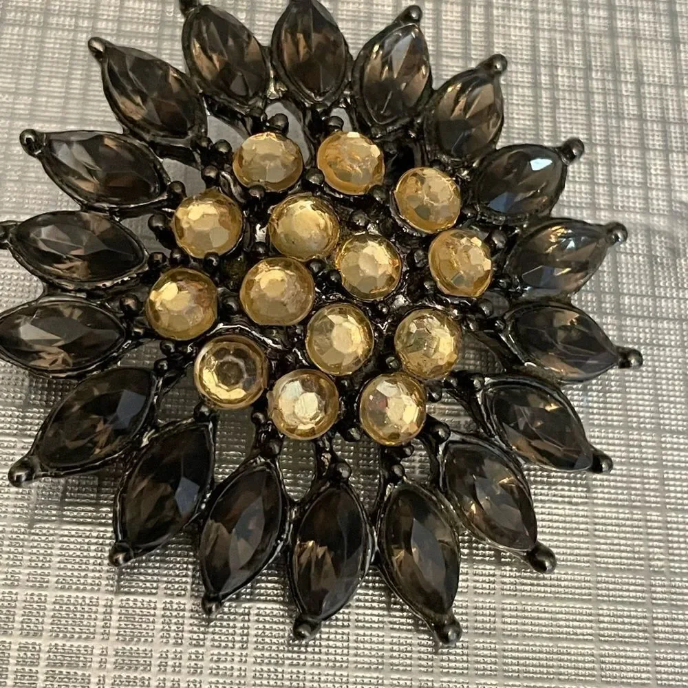 Brooch pin scarf jewelry black retro wedding beautiful costume jewelry